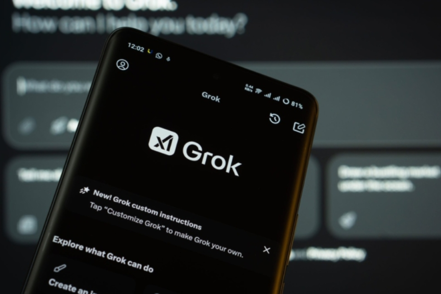 Grok 4 vs Claude Opus 4.1